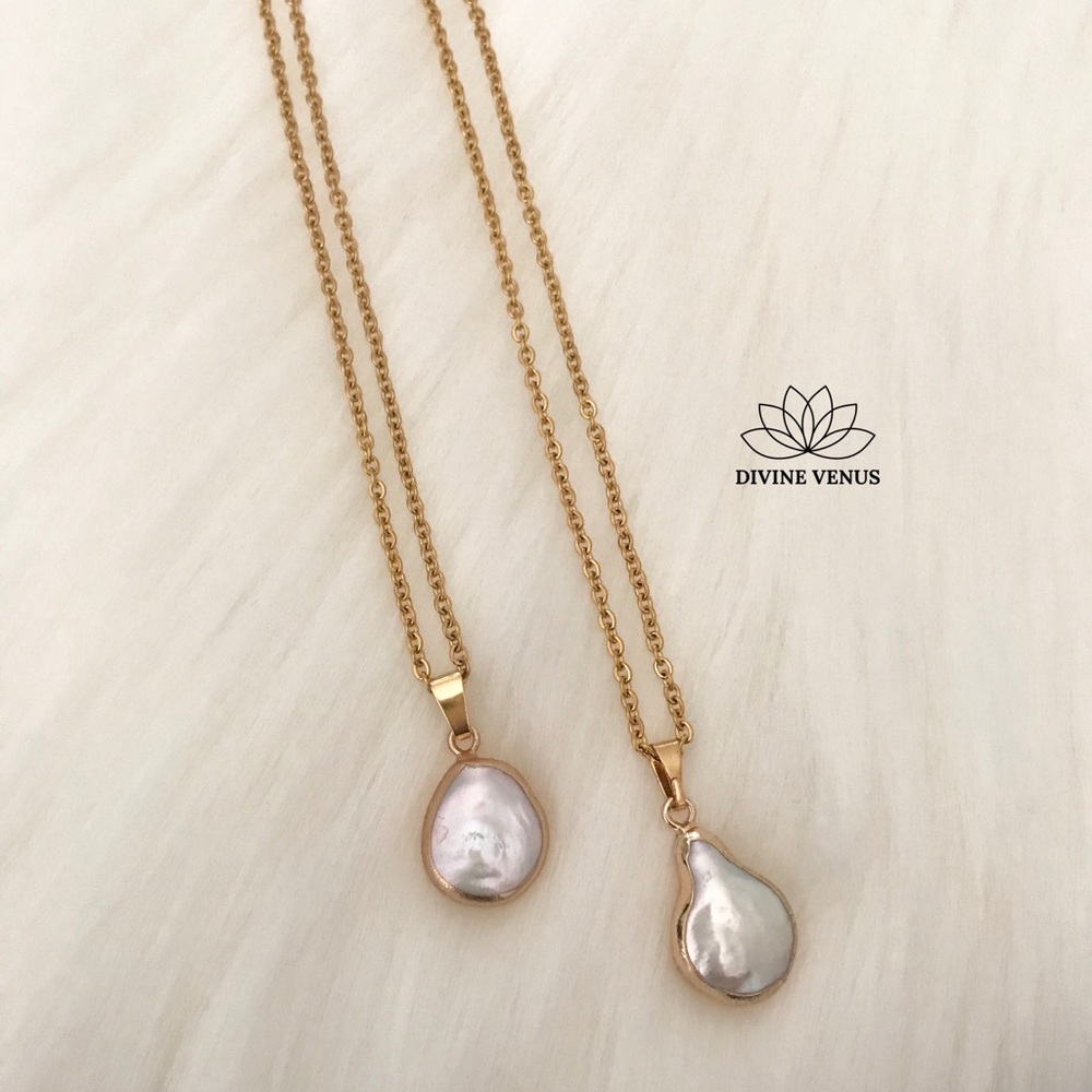 Natural Cultured Freshwater Pearl Necklace - Picture 6 of 8